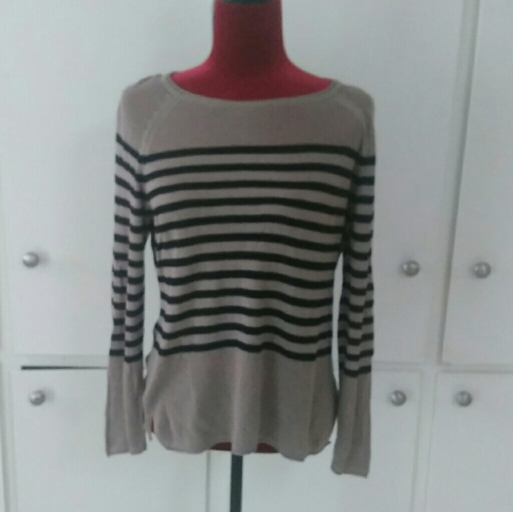 525 America mesh Top